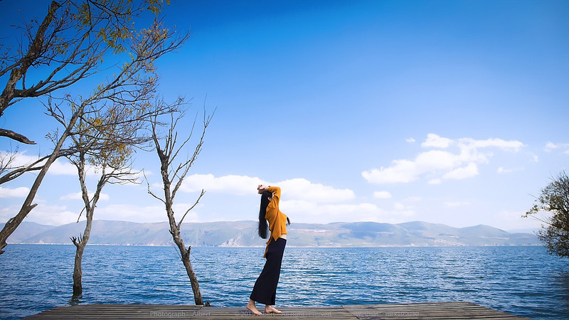 飞开旅行抖音里是谁唱的 抖音盲人唱旅行完整版