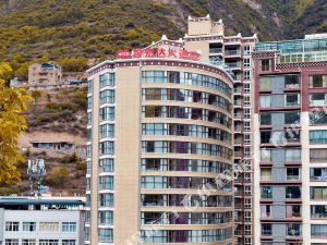 weihongda hotel 好友出游 马尔康 达萨街277号 交通地图 收藏 酒店