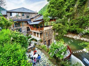 价格查询,临安花千谷民宿信息,酒店地址:太湖源太子庙村66号; 涵盖