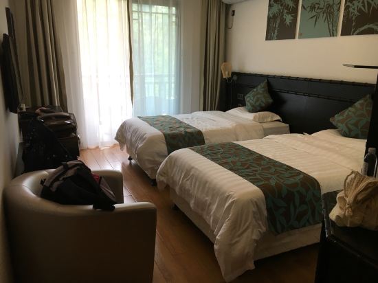 荔波大七孔竹园精品酒店预订价格,联系电话\位