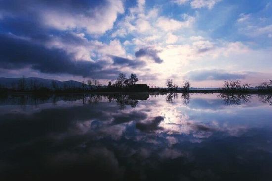 大理河畔阳光驿栈