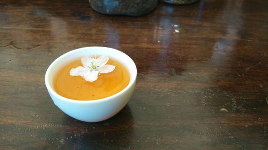 筋斗云物流电话-筋斗云坐骑,红色筋斗云,筋斗云