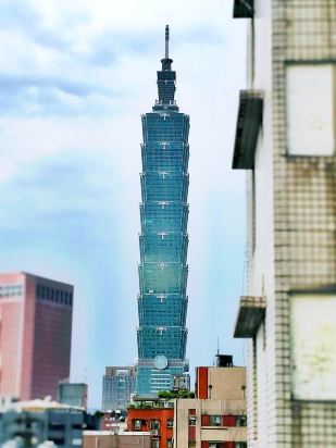 台北香城大饭店信义店(Charming City Hotel)预