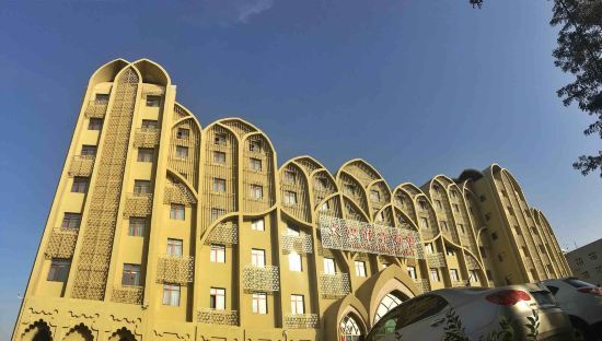 吐鲁番友谊峰假日酒店(原太阳假日酒店)预订价