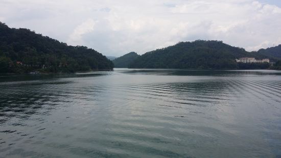 上犹陡水湖京明度假村