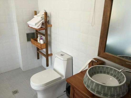 大理云兮精品客栈预订价格,联系电话\位置地址