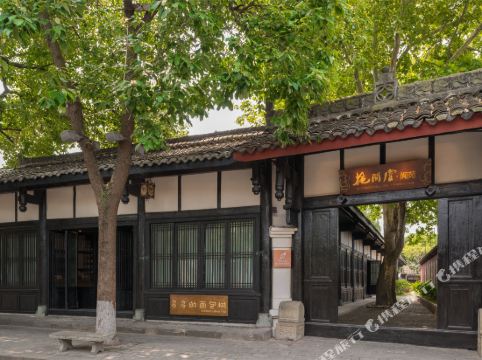 阆中古城_阆中古城要收入城费