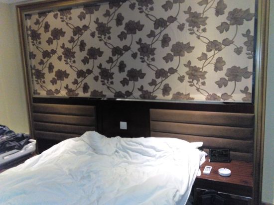 鞍山田园酒店预订价格,联系电话\位置地址