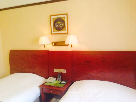 淄博山东理工大学国际学术交流中心大酒店怎么