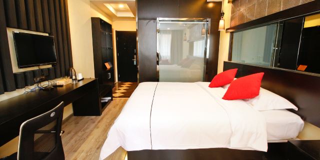 西安文苑臻 品主题酒店1晚+【夏日特价】兵马