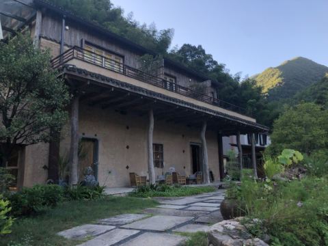 桐庐静庐澜栅民宿