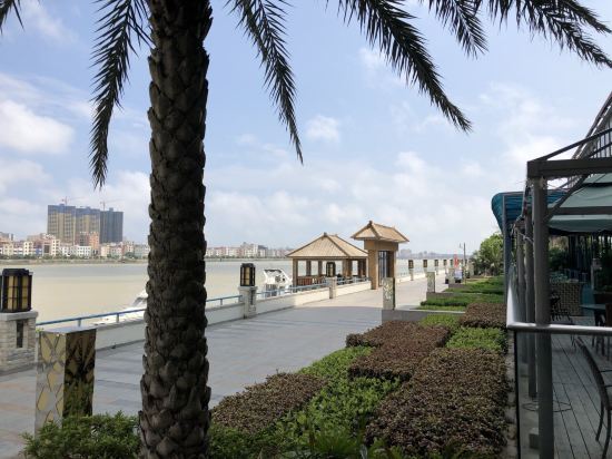 吴川海景一城酒店