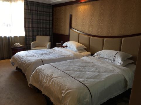 丽橙酒店(宜昌枝江妙尚广场店)