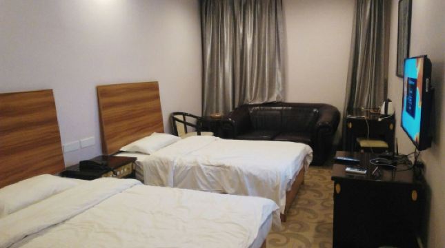 安陆白兆山宾馆