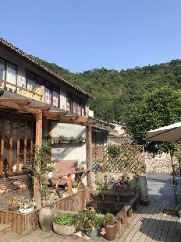 雁荡山雁栖山舍