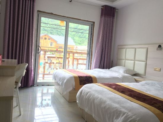 神农架鹿苑山庄