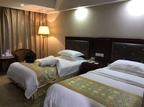 新县鑫海湾国际大酒店