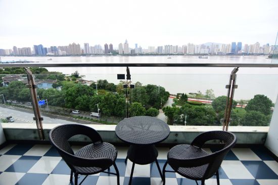 永嘉梦江大酒店