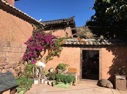 大理诺邓古村大青树客栈