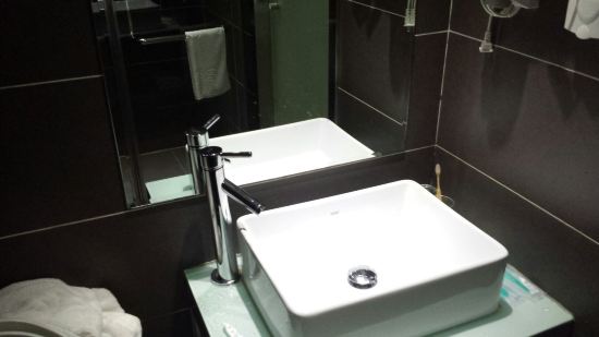 关于哈尔滨宝迪酒店会展中心店