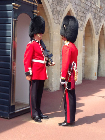 苏格兰英格兰爱尔兰3人行