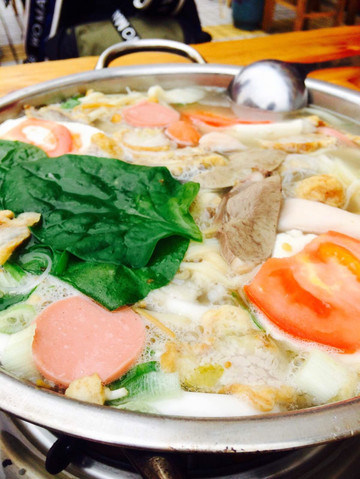 早上在团结吃的荤豆花,美味在于那酱料,老板的独家秘方不外传.